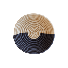 Load image into Gallery viewer, Akeza Bowl in Black