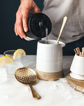 Load image into Gallery viewer, Countryman Cocktail Beaker