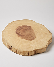 Load image into Gallery viewer, Ash Wood Slice