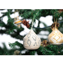 Load image into Gallery viewer, Globe Silver Metallic Ornament