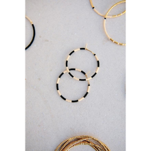 Load image into Gallery viewer, Pobiti Hoops