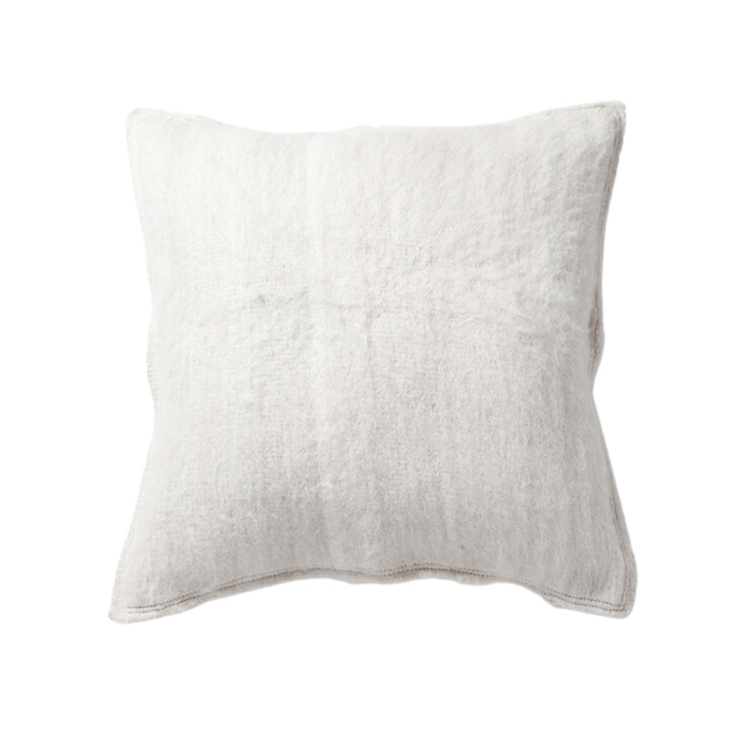 Llama Blanca Pillow